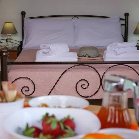 Achinos *1, Seaside, Between Ierapetra & Myrtos ! Apartment *
